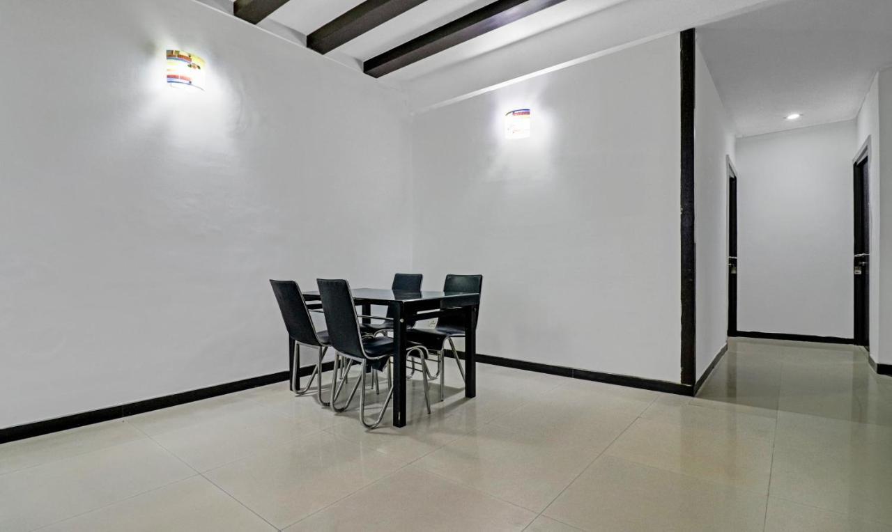 Treebo Trend Exotica Opp Sector 62 Ghaziabad Exterior photo