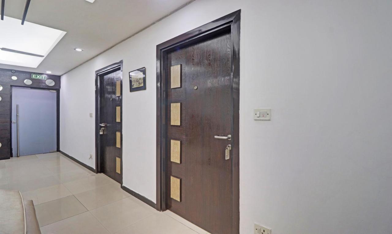 Treebo Trend Exotica Opp Sector 62 Ghaziabad Exterior photo